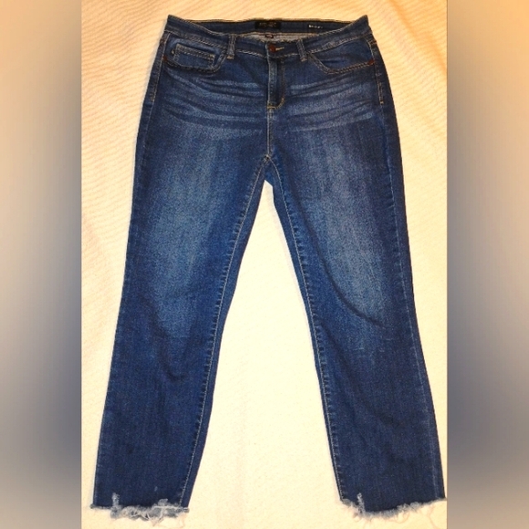 Judy Blue Pants - Judy Blue High Rise Denim Relaxed Fit Destructed Hem Capris Women's 13/31